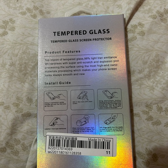 Full cover screen protector - Picture 3 of 4